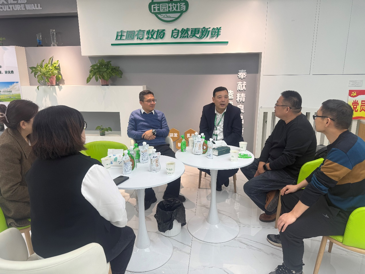 公司赴兰州庄园牧场股份有限公司开展调研交流